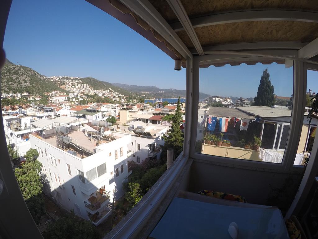 Akkin Pansiyon Hotell Kaş Exteriör bild